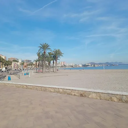 Piso Junto Al Mar De 80m²