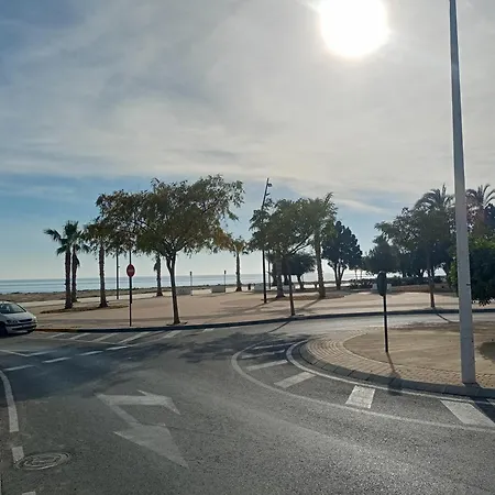 Διαμέρισμα Piso Junto Al Mar De 80m² *